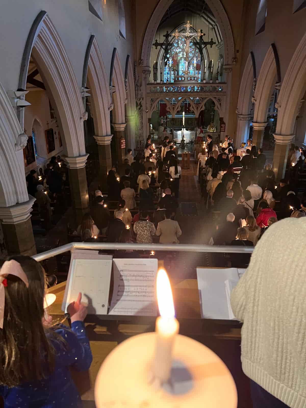 Easter_Vigil_2025-min.jpg