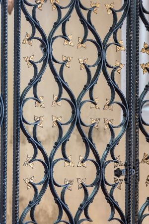 wrought_iron.jpg